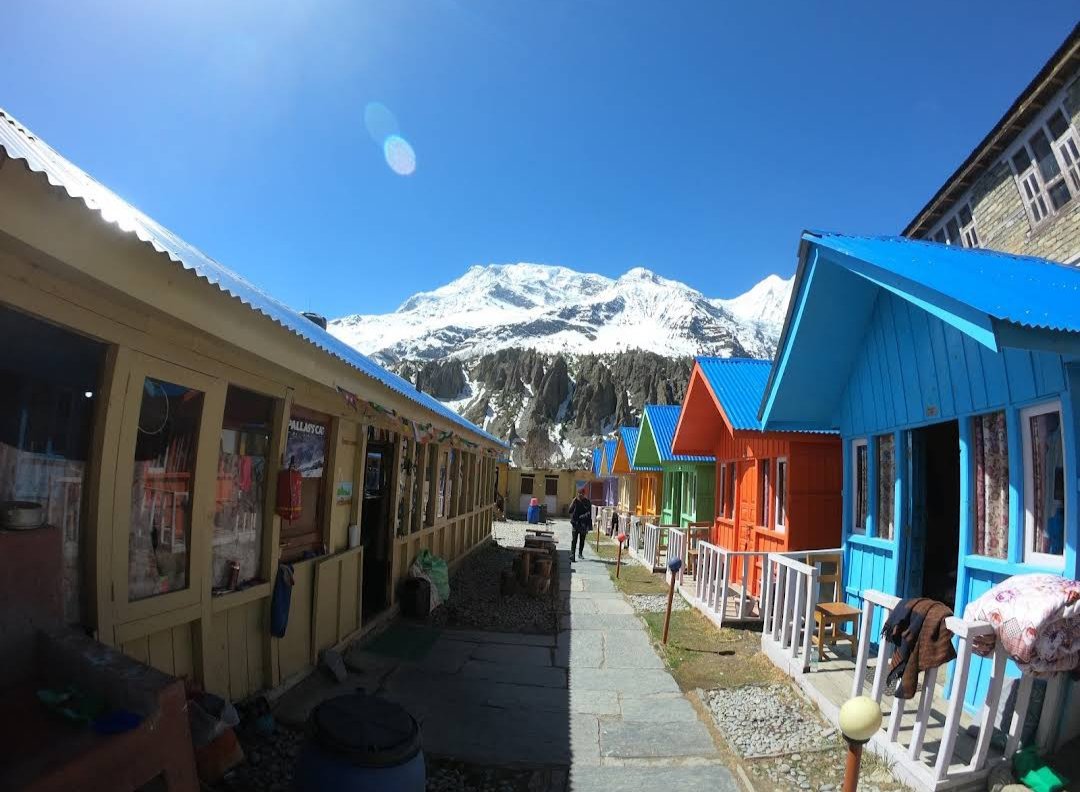 Alpine Homes, Manang